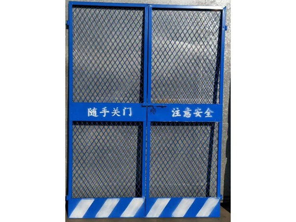 電梯門